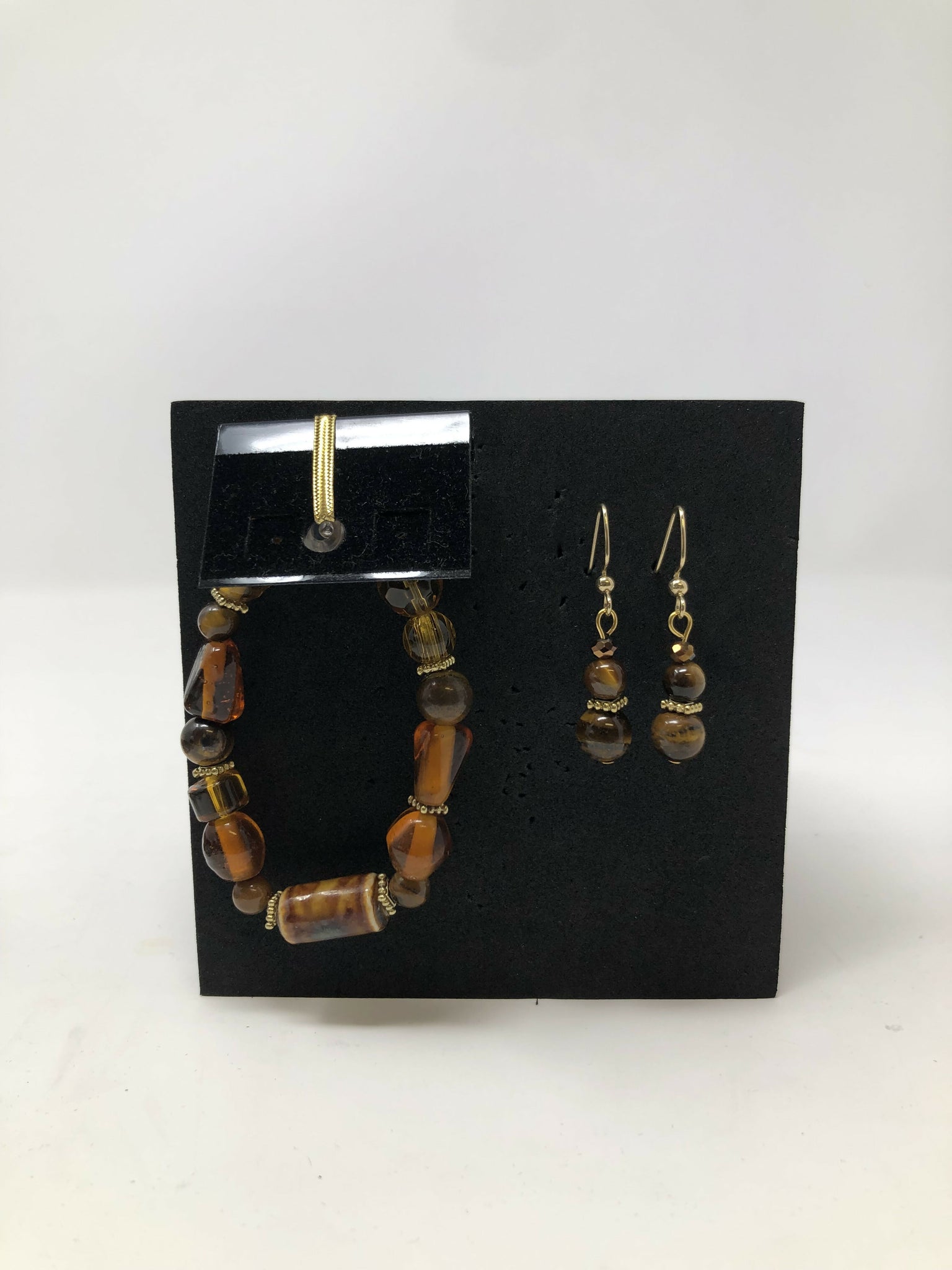 Bracelet and Earing Set.