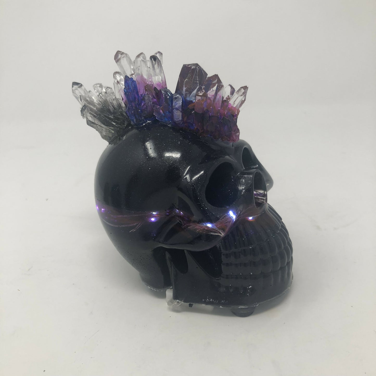 Mohawk Resin Skull