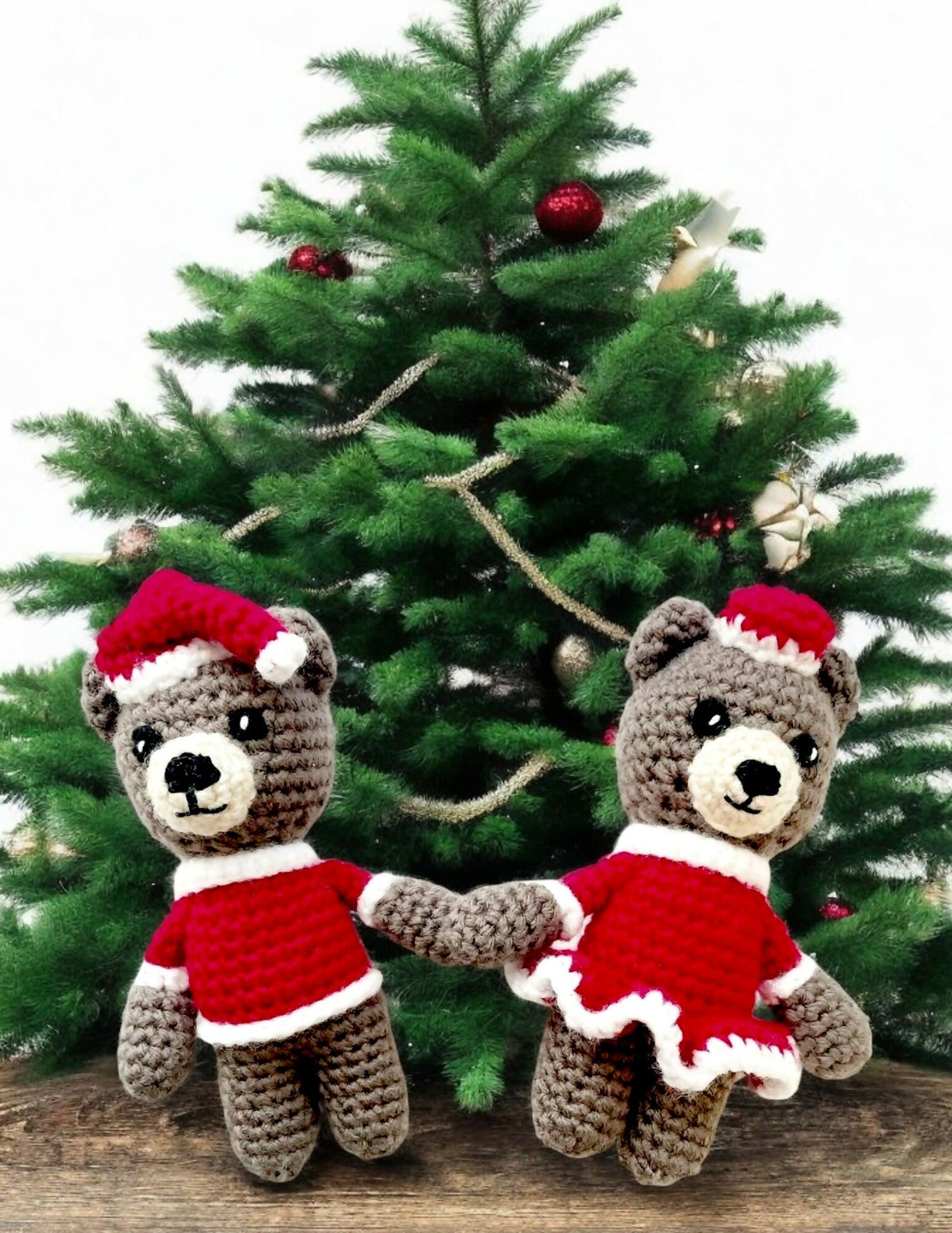 holiday bear-Photoroom