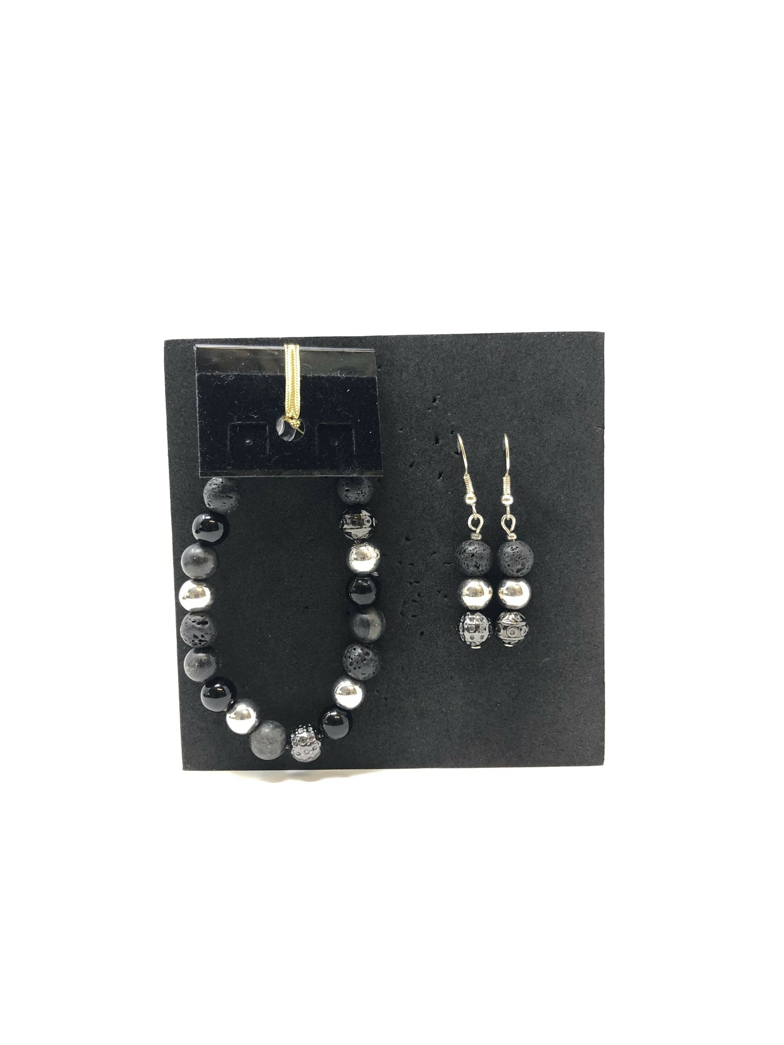 Bracelet and Earing Set.