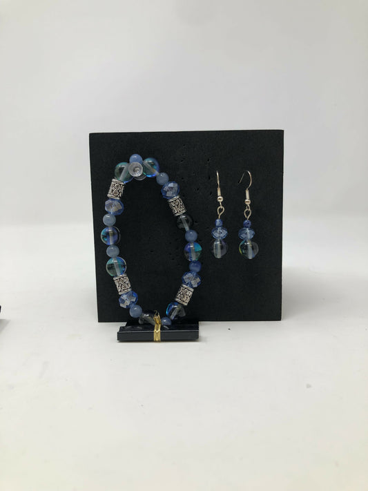 Bracelet and Earing Set.