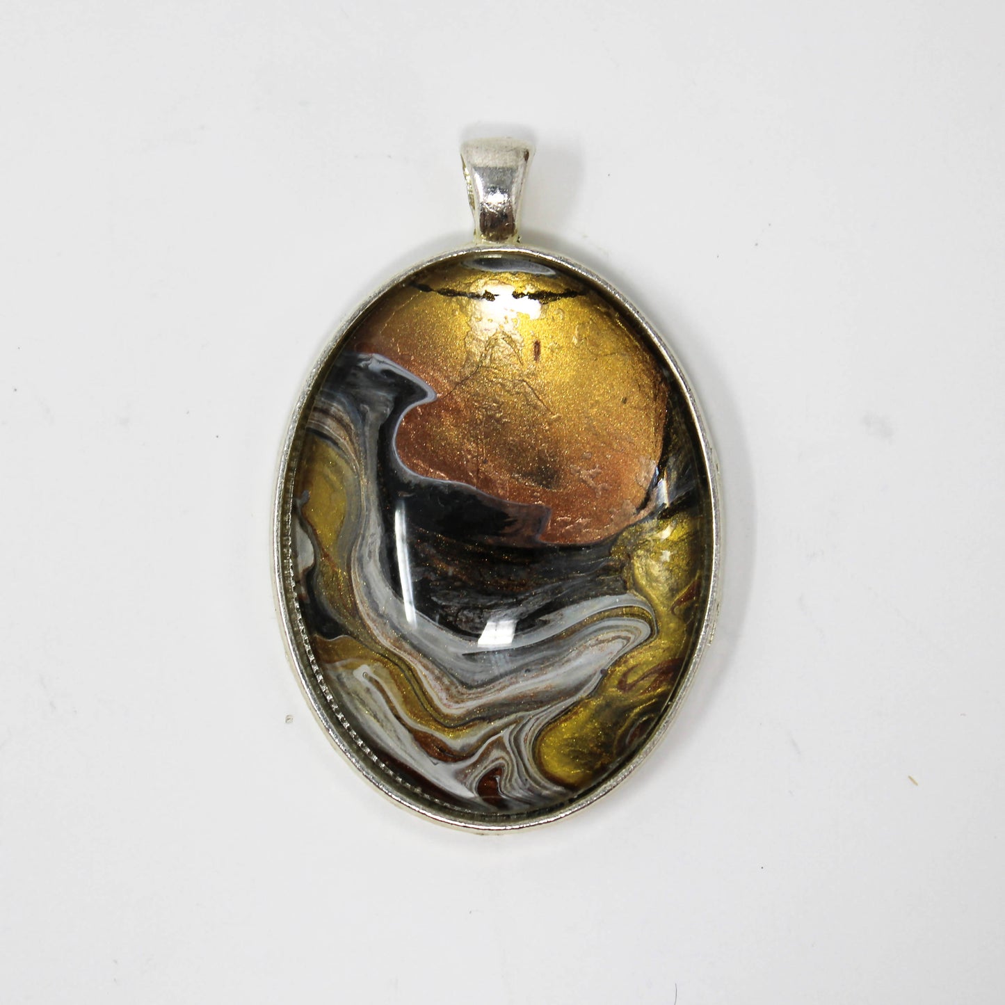 Large oval pendant