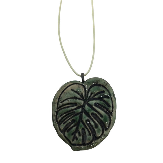 Monstera necklace